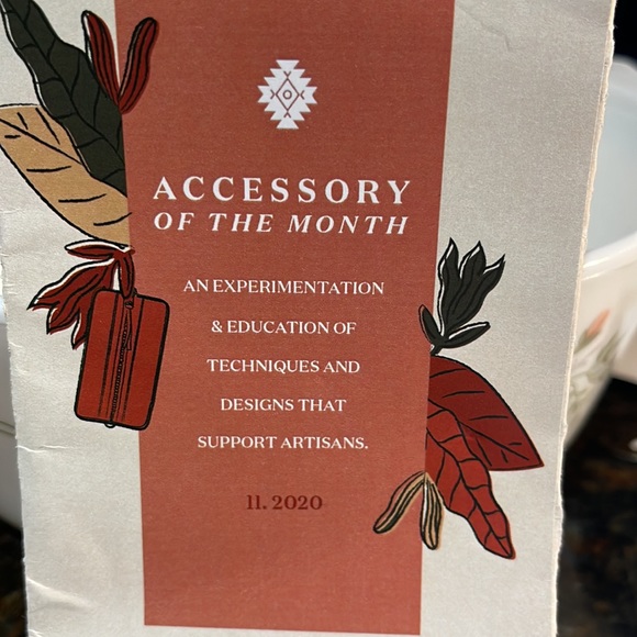 Nena and Company multi use pouch - Picture 6 of 10